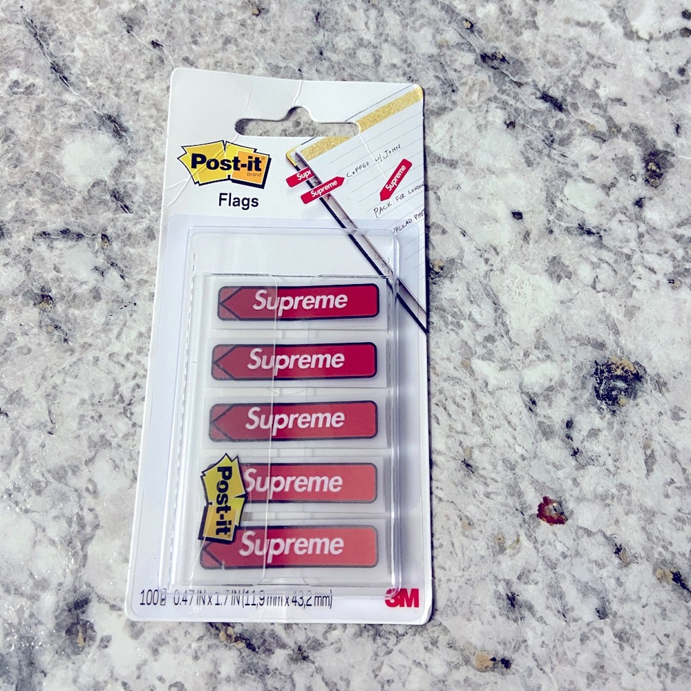 Supreme post it flags